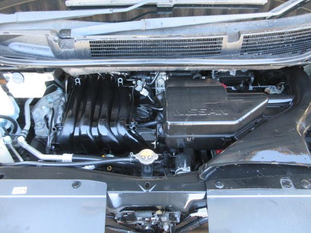 セレナ ハイウェイスターＳ－ＨＶアドバンスドセーフティパック　クロスギアパッケージ　後期型　防水シート　全周囲カメラ　ブレーキサポート　車線逸脱警報　ＳＤナビＢｌｕｅｔｏｏｔｈフルセグＴＶ　ＥＴＣ　純正１６インチアルミホイール　両側電動スライドドア（11枚目）