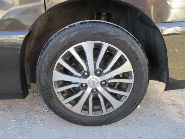 セレナ ハイウェイスターＳ－ＨＶアドバンスドセーフティパック　クロスギアパッケージ　後期型　防水シート　全周囲カメラ　ブレーキサポート　車線逸脱警報　ＳＤナビＢｌｕｅｔｏｏｔｈフルセグＴＶ　ＥＴＣ　純正１６インチアルミホイール　両側電動スライドドア（24枚目）