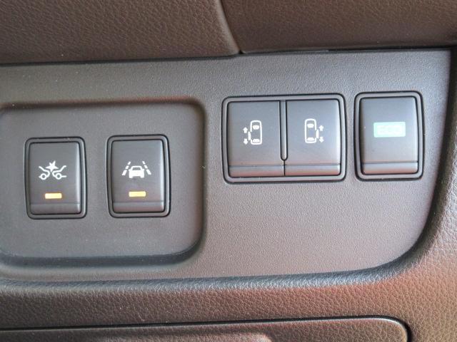 セレナ ハイウェイスターＳ－ＨＶアドバンスドセーフティパック　クロスギアパッケージ　後期型　防水シート　全周囲カメラ　ブレーキサポート　車線逸脱警報　ＳＤナビＢｌｕｅｔｏｏｔｈフルセグＴＶ　ＥＴＣ　純正１６インチアルミホイール　両側電動スライドドア（31枚目）