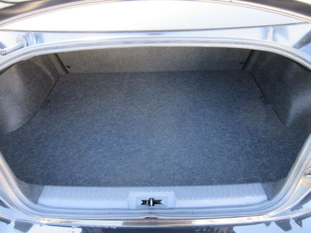 ８６ ＧＴ　ＭＴモードパドルシフト　ＳＤナビ　ＢｌｕｅｔｏｏｔｈフルセグＴＶ　バックカメラ　ＥＴＣ　ガラスフィルム貼　純正１７インチアルミホイール　ＨＩＤオートヘッドライト　フォグライト（39枚目）