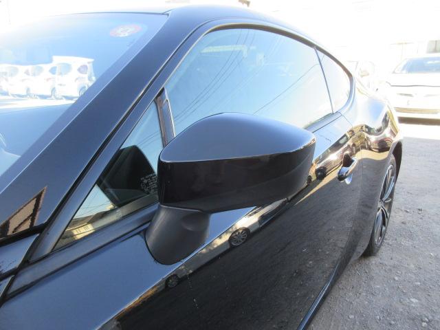 ８６ ＧＴ　ＭＴモードパドルシフト　ＳＤナビ　ＢｌｕｅｔｏｏｔｈフルセグＴＶ　バックカメラ　ＥＴＣ　ガラスフィルム貼　純正１７インチアルミホイール　ＨＩＤオートヘッドライト　フォグライト（52枚目）