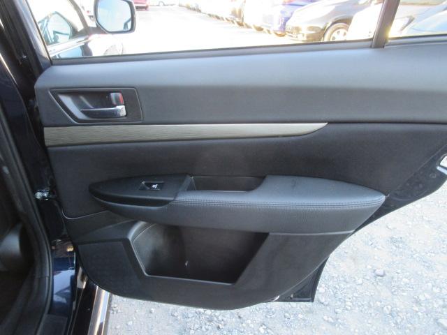 レガシィツーリングワゴン ２．５ｉアイサイト　車検２年付き　４ＷＤ　後期型　ブレーキサポート　車線逸脱警報　先行車発進警報　ＳＤナビＢｌｕｅｔｏｏｔｈフルセグＴＶ　バックカメラ　ＥＴＣ　電動シート　電動パーキング　クリアランスソナー（43枚目）