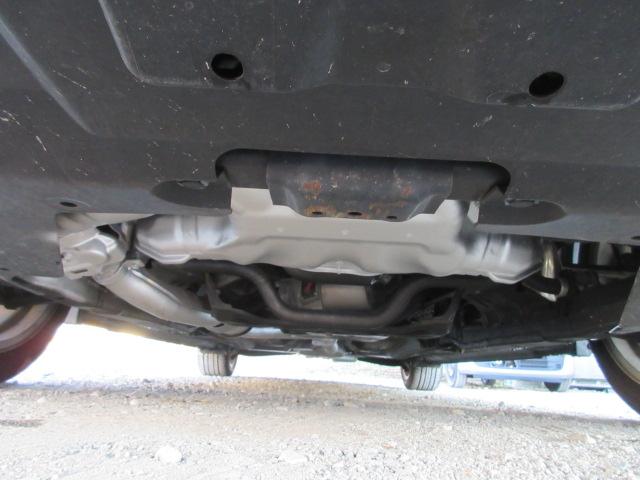 レガシィツーリングワゴン ２．５ｉアイサイト　車検２年付き　４ＷＤ　後期型　ブレーキサポート　車線逸脱警報　先行車発進警報　ＳＤナビＢｌｕｅｔｏｏｔｈフルセグＴＶ　バックカメラ　ＥＴＣ　電動シート　電動パーキング　クリアランスソナー（70枚目）