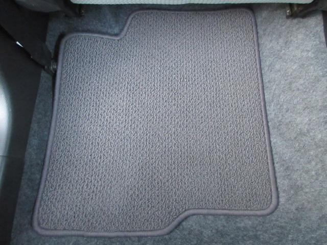 アルト Ｆ　車検２年付き　５ＡＧＳ　オートギヤシフト　ＭＴモード　純正ＣＤデッキ　ＡＵＸ付　ＥＴＣ　エコモード　ヘッドライトレベライザー（41枚目）