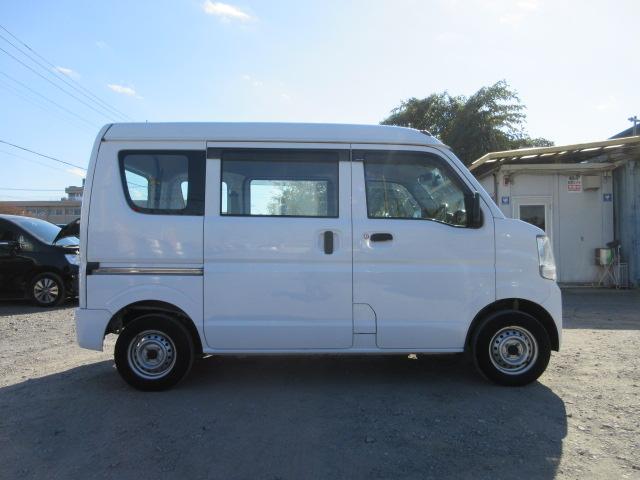 ミニキャブバン Ｍ　車検２年付き　雹害　ハイルーフ　ＭＴモード　ＥＴＣ　ＡＭ・ＦＭラジオ　エコモード　集中ドアロック　ヘッドライトレベライザー（8枚目）