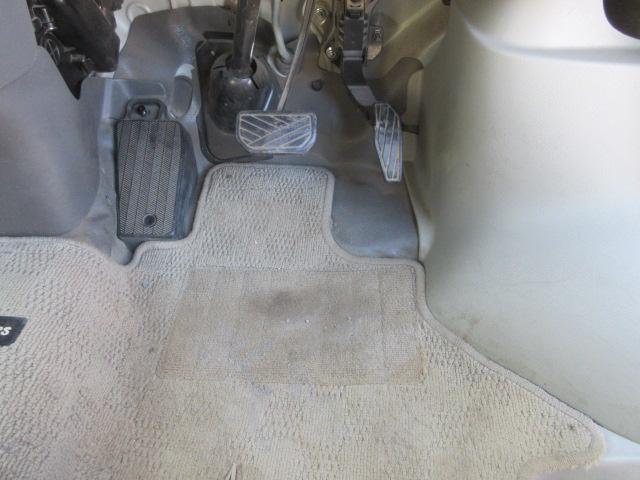 ミニキャブバン Ｍ　車検２年付き　雹害　ハイルーフ　ＭＴモード　ＥＴＣ　ＡＭ・ＦＭラジオ　エコモード　集中ドアロック　ヘッドライトレベライザー（26枚目）