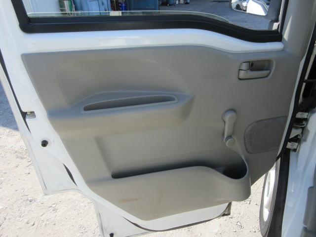 ミニキャブバン Ｍ　車検２年付き　雹害　ハイルーフ　ＭＴモード　ＥＴＣ　ＡＭ・ＦＭラジオ　エコモード　集中ドアロック　ヘッドライトレベライザー（44枚目）