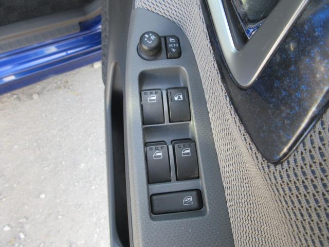 ムーヴ カスタム　ＲＳ　ハイパーＳＡＩＩ　ツートンカラー　ＩＣターボ　ブレーキサポート　車線逸脱警報　先行車発進警報　ＳＤナビ　フルセグＴＶ　バックカメラ　ＥＴＣ　ＬＥＤオートヘッドライト　ＬＥＤフォグライト　ハーフレザー（33枚目）