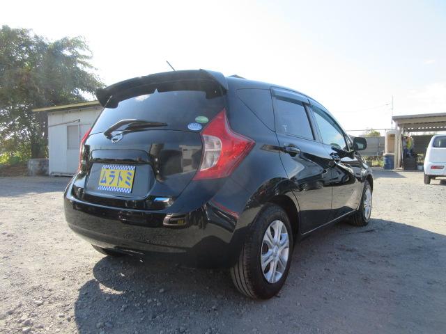 ノート Ｘ　車検２年付き　雹害　ＳＤナビ　Ｂｌｕｅｔｏｏｔｈ　フルセグＴＶ　ＥＴＣ　アイドリングストップ　スマートキー　プッシュスタート（18枚目）