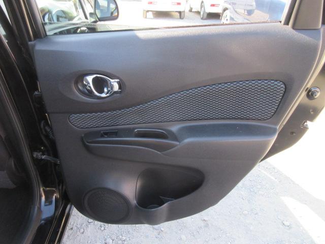 ノート Ｘ　車検２年付き　雹害　ＳＤナビ　Ｂｌｕｅｔｏｏｔｈ　フルセグＴＶ　ＥＴＣ　アイドリングストップ　スマートキー　プッシュスタート（33枚目）