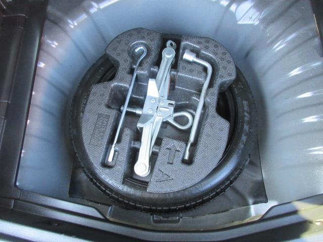 ノート Ｘ　車検２年付き　雹害　ＳＤナビ　Ｂｌｕｅｔｏｏｔｈ　フルセグＴＶ　ＥＴＣ　アイドリングストップ　スマートキー　プッシュスタート（38枚目）