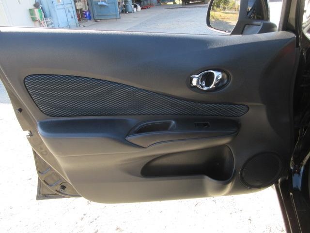 ノート Ｘ　車検２年付き　雹害　ＳＤナビ　Ｂｌｕｅｔｏｏｔｈ　フルセグＴＶ　ＥＴＣ　アイドリングストップ　スマートキー　プッシュスタート（44枚目）