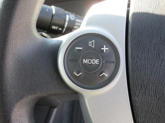 プリウス Ｌ　車検２年付き　ＤＶＤナビ　ＥＴＣ　純正１５インチアルミホイール　サイド・カーテンエアバック　スマートキー　プッシュスタート　ステアリモコン（29枚目）