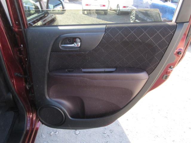 Ｎ－ＯＮＥ プレミアム・Ｌパッケージ　車検２年付き　雹害　ギャザズＣＤデッキ　ＡＵＸ付　純正１４インチアルミホイール　ＨＩＤオートヘッドライト　フォグライト　サイド・カーテンエアバック　アイドリングストップ（33枚目）