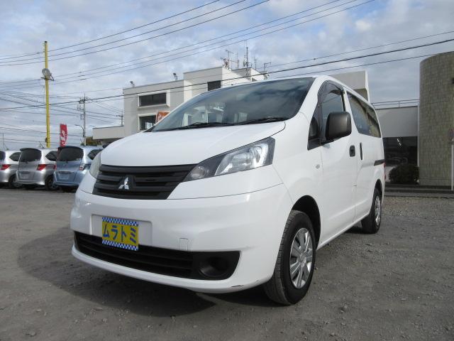 デリカバン DX 車検1年付き 1オーナー車 キーレスキー スペアキー ヘッドライトレベライザー AM・FMラジオ AUX付 両側スライドドア(16枚目)