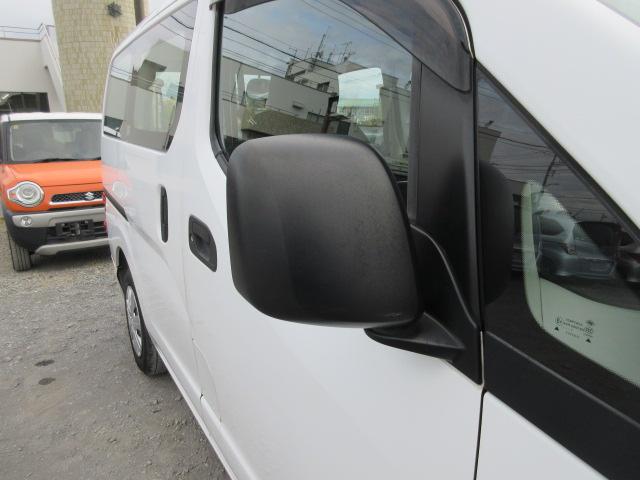 デリカバン DX 車検1年付き 1オーナー車 キーレスキー スペアキー ヘッドライトレベライザー AM・FMラジオ AUX付 両側スライドドア(48枚目)