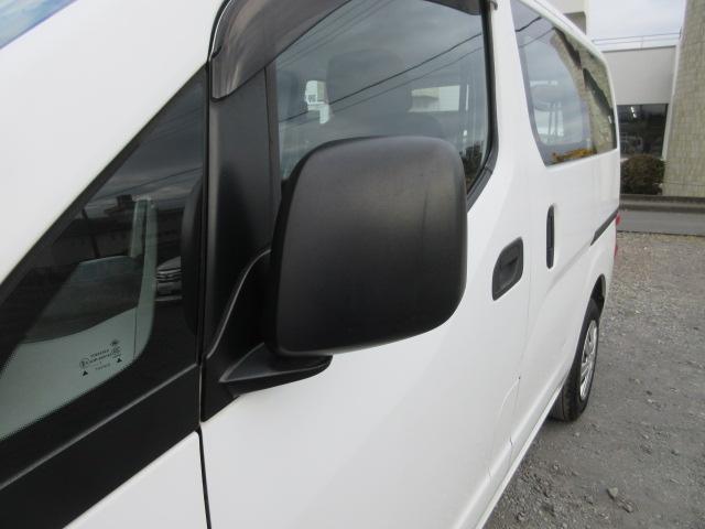 デリカバン DX 車検1年付き 1オーナー車 キーレスキー スペアキー ヘッドライトレベライザー AM・FMラジオ AUX付 両側スライドドア(49枚目)