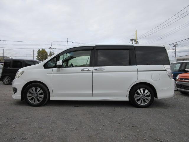 ステップワゴンスパーダ Z インターナビセレクション 車検2年付き 後期型 8人 HDDナビ フルセグTV バックカメラ 天井モニター ETC 両側電動スライドドア ガラスフィルム貼 HIDオートヘッドライト フォグライト アイドリングストップ(9枚目)