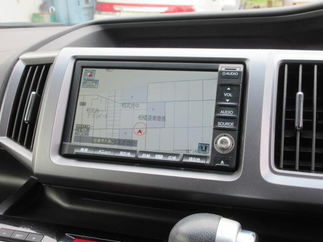 ステップワゴンスパーダ Z インターナビセレクション 車検2年付き 後期型 8人 HDDナビ フルセグTV バックカメラ 天井モニター ETC 両側電動スライドドア ガラスフィルム貼 HIDオートヘッドライト フォグライト アイドリングストップ(12枚目)