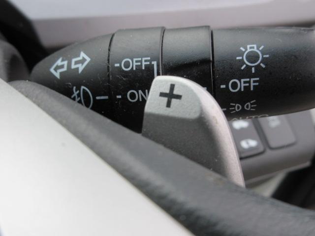 ステップワゴンスパーダ Z インターナビセレクション 車検2年付き 後期型 8人 HDDナビ フルセグTV バックカメラ 天井モニター ETC 両側電動スライドドア ガラスフィルム貼 HIDオートヘッドライト フォグライト アイドリングストップ(33枚目)