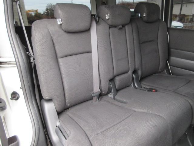 ステップワゴンスパーダ Z インターナビセレクション 車検2年付き 後期型 8人 HDDナビ フルセグTV バックカメラ 天井モニター ETC 両側電動スライドドア ガラスフィルム貼 HIDオートヘッドライト フォグライト アイドリングストップ(40枚目)