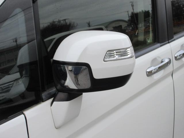 ステップワゴンスパーダ Z インターナビセレクション 車検2年付き 後期型 8人 HDDナビ フルセグTV バックカメラ 天井モニター ETC 両側電動スライドドア ガラスフィルム貼 HIDオートヘッドライト フォグライト アイドリングストップ(60枚目)