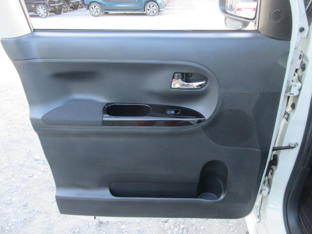 タント カスタムRS SA 車検2年付き ブレーキサポート ICターボ SDナビ BluetoothフルセグTV バックカメラ ETC 両側電動スライドドア ピラーレス 革調シートカバー LEDオートヘッドライト フォグライト(49枚目)