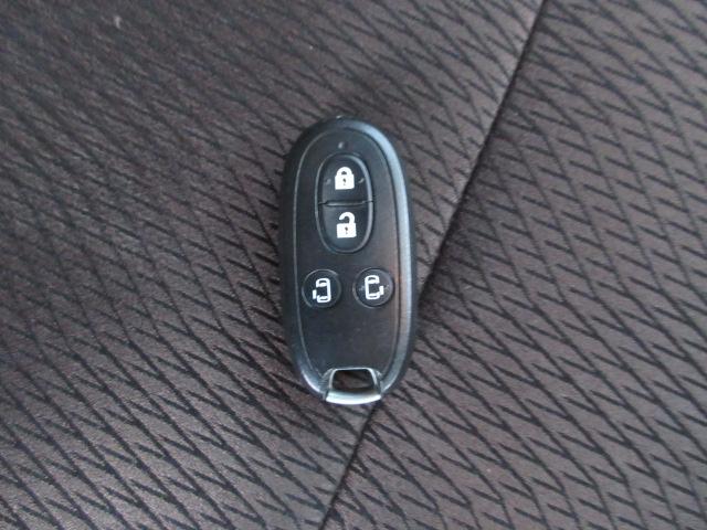 ルークス ハイウェイスターターボ　車検２年付き　ＨＤＤナビ　ＢｌｕｅｔｏｏｔｈフルセグＴＶ　バックカメラ　ＥＴＣ　バックソナー　両側電動スライドドア　純正１４インチアルミホイール　ＨＩＤオートヘッドライト　フォグライト（15枚目）