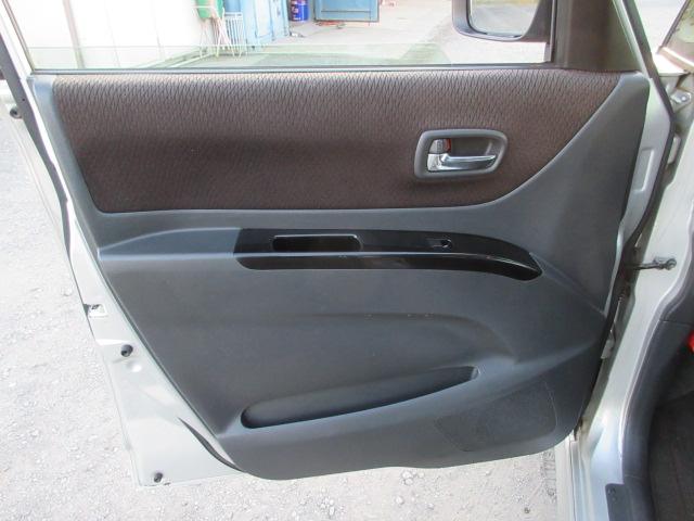 ルークス ハイウェイスターターボ　車検２年付き　ＨＤＤナビ　ＢｌｕｅｔｏｏｔｈフルセグＴＶ　バックカメラ　ＥＴＣ　バックソナー　両側電動スライドドア　純正１４インチアルミホイール　ＨＩＤオートヘッドライト　フォグライト（50枚目）