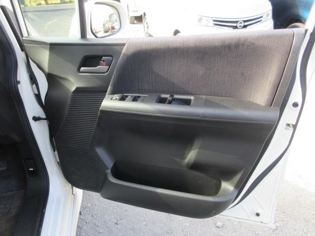 フリードハイブリッド ジャストセレクション　車検２年付き　大画面メモリナビ　フルセグＴＶ　バックカメラ　ＥＴＣ　ハーフレザーシート　両側電動スライドドア　クルーズコントロール　純正１５インチアルミホイール（25枚目）