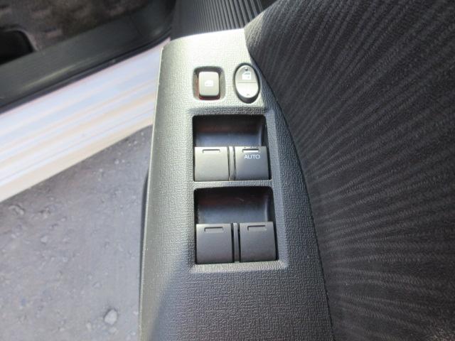 フリードハイブリッド ジャストセレクション　車検２年付き　大画面メモリナビ　フルセグＴＶ　バックカメラ　ＥＴＣ　ハーフレザーシート　両側電動スライドドア　クルーズコントロール　純正１５インチアルミホイール（34枚目）