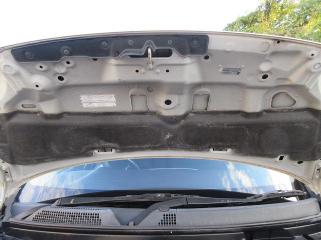 Ｎ－ＯＮＥ プレミアム　ツアラー・Ｌパッケージ　車検２年付き　ターボ　ＳＤナビ　ＢｌｕｅｔｏｏｔｈフルセグＴＶ　バックカメラ　クルーズコントロール　純正１５インチアルミホイール　パドルシフト　ＨＩＤオートヘッドライト　フォグライト（17枚目）