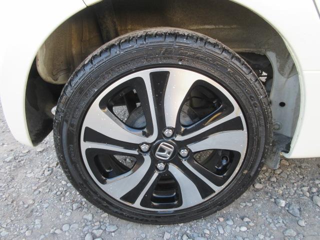 Ｎ－ＯＮＥ プレミアム　ツアラー・Ｌパッケージ　車検２年付き　ターボ　ＳＤナビ　ＢｌｕｅｔｏｏｔｈフルセグＴＶ　バックカメラ　クルーズコントロール　純正１５インチアルミホイール　パドルシフト　ＨＩＤオートヘッドライト　フォグライト（23枚目）