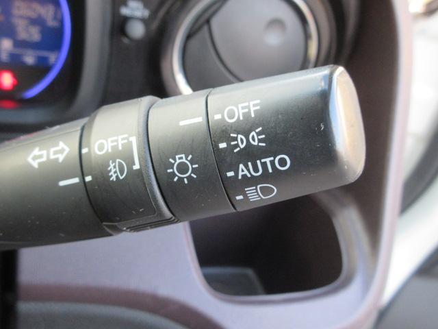 Ｎ－ＯＮＥ プレミアム　ツアラー・Ｌパッケージ　車検２年付き　ターボ　ＳＤナビ　ＢｌｕｅｔｏｏｔｈフルセグＴＶ　バックカメラ　クルーズコントロール　純正１５インチアルミホイール　パドルシフト　ＨＩＤオートヘッドライト　フォグライト（35枚目）