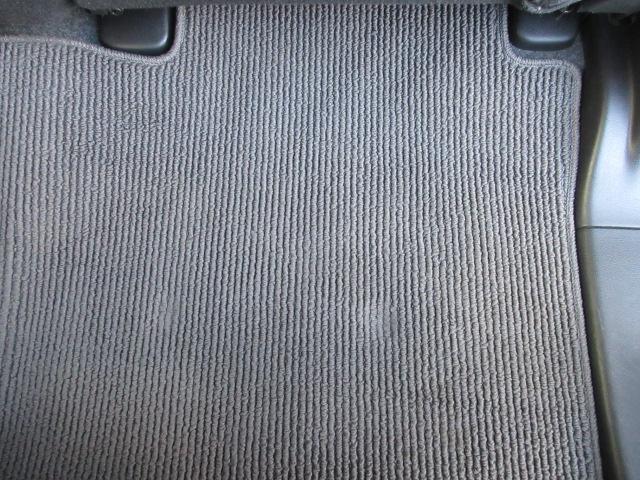 Ｎ－ＯＮＥ プレミアム　ツアラー・Ｌパッケージ　車検２年付き　ターボ　ＳＤナビ　ＢｌｕｅｔｏｏｔｈフルセグＴＶ　バックカメラ　クルーズコントロール　純正１５インチアルミホイール　パドルシフト　ＨＩＤオートヘッドライト　フォグライト（42枚目）