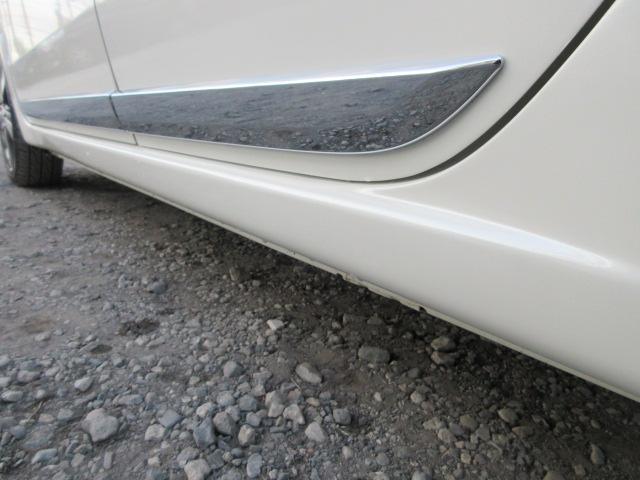 Ｎ－ＯＮＥ プレミアム　ツアラー・Ｌパッケージ　車検２年付き　ターボ　ＳＤナビ　ＢｌｕｅｔｏｏｔｈフルセグＴＶ　バックカメラ　クルーズコントロール　純正１５インチアルミホイール　パドルシフト　ＨＩＤオートヘッドライト　フォグライト（69枚目）