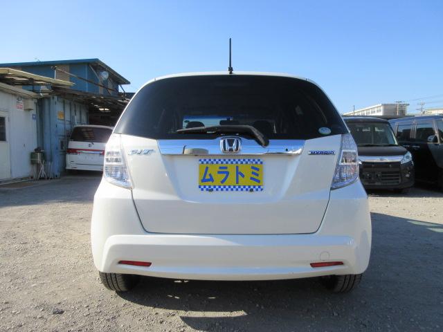 フィットハイブリッド スマートセレクション 車検2年付き メモリナビ BluetoothフルセグTV バックカメラ ETC スマートキー クルーズコントロール HIDオートヘッドライト アイドリングストップ(9枚目)