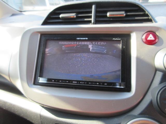 フィットハイブリッド スマートセレクション 車検2年付き メモリナビ BluetoothフルセグTV バックカメラ ETC スマートキー クルーズコントロール HIDオートヘッドライト アイドリングストップ(18枚目)