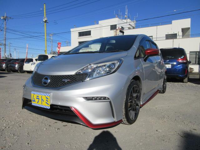 ノート ニスモ　Ｓ　車検２年付き　５ＭＴシフト　ＳＤナビ　ＢｌｕｅｔｏｏｔｈフルセグＴＶ　バックカメラ　純正１７インチアルミホイール　ＬＥＤオートヘッドライト　リヤフォグ　サブウーファー（18枚目）