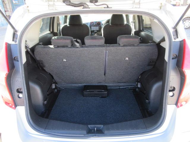 ノート ニスモ　Ｓ　車検２年付き　５ＭＴシフト　ＳＤナビ　ＢｌｕｅｔｏｏｔｈフルセグＴＶ　バックカメラ　純正１７インチアルミホイール　ＬＥＤオートヘッドライト　リヤフォグ　サブウーファー（40枚目）