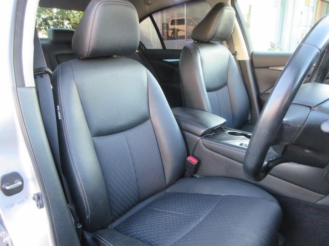 スカイライン 200GT-t 車検2年付き HKSマフラー BLITZ車高調 社外19インチアルミホイール ガラスフィルム貼 HDDナビ BluetoothフルセグTV バックカメラ ETC ハーフレザー 電動シート(27枚目)