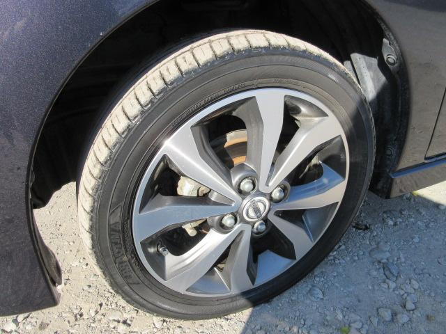 デイズルークス ハイウェイスター　Ｘ　Ｖセレクション　車検２年付き　ブレーキサポート　ＳＤナビ　ＢｌｕｅｔｏｏｔｈフルセグＴＶ　全周囲カメラ　純正１５インチアルミホイール　両側電動スライドドア　バッテリーアシストシステム（22枚目）