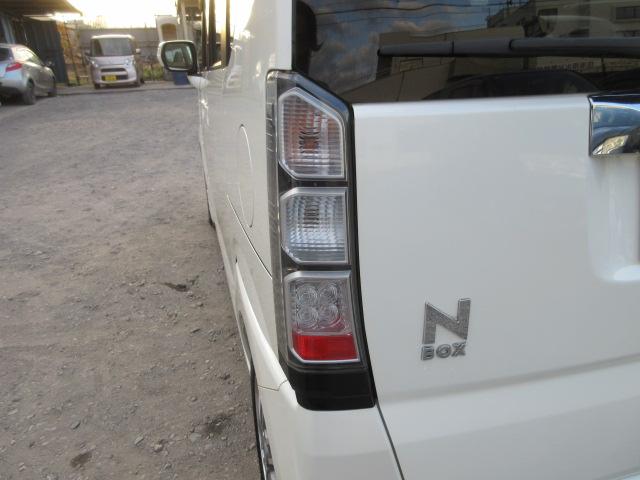 N-BOX G・Lパッケージ 車検2年付き 雹害 メモリナビ バックカメラ ETC 左電動スライドドア HIDオートヘッドライト 14インチアルミホイール クリーンイオンAC(60枚目)