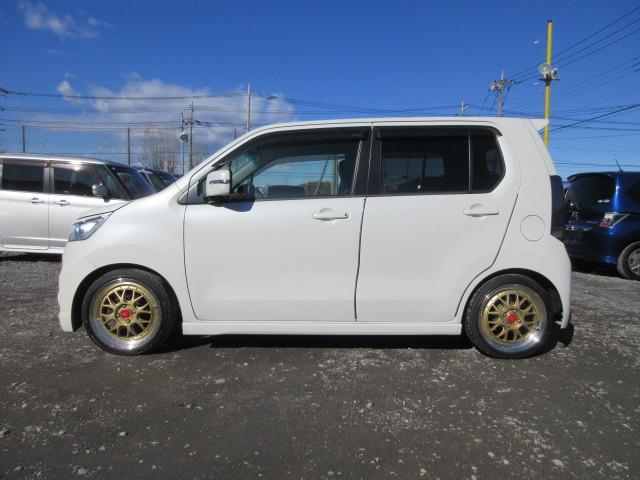 ワゴンＲスティングレー Ｔ　ターボ　ブレーキサポート　エネチャージ　ＲＳ－Ｒローダウンサス　社外１６インチアルミホイール　規格外ＬＥＤテール　ＳＤナビ　Ｂｌｕｅｔｏｏｔｈ　フルセグＴＶ　バックカメラ　ＥＴＣ　革調シートカバー（7枚目）