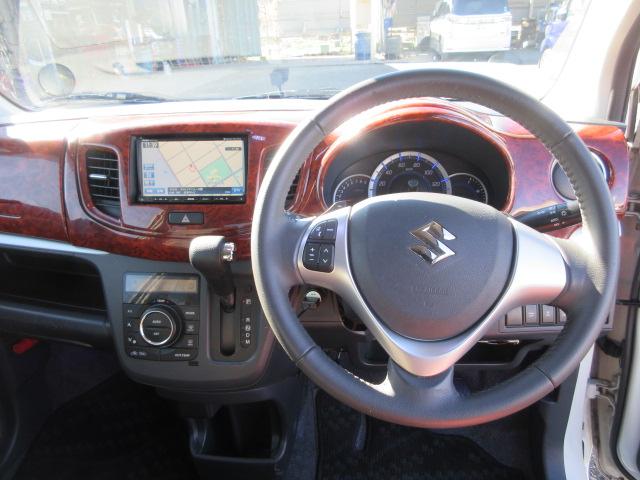 ワゴンＲスティングレー Ｔ　ターボ　ブレーキサポート　エネチャージ　ＲＳ－Ｒローダウンサス　社外１６インチアルミホイール　規格外ＬＥＤテール　ＳＤナビ　Ｂｌｕｅｔｏｏｔｈ　フルセグＴＶ　バックカメラ　ＥＴＣ　革調シートカバー（13枚目）