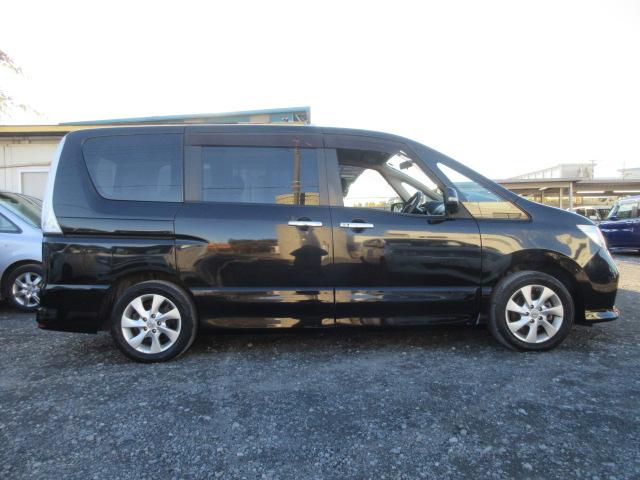 セレナ ハイウェイスター 車検2年付き 天井モニター メモリナビ Bluetooth フルセグTV バックカメラ ETC 両側電動スライドドア クルーズコントロール 純正16インチアルミホイール(8枚目)