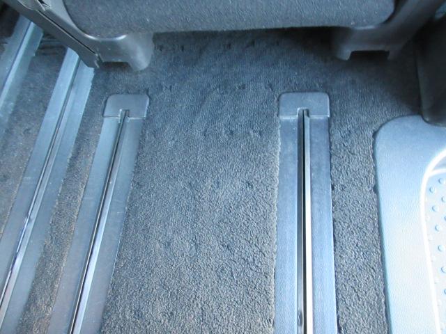 セレナ ハイウェイスター 車検2年付き 天井モニター メモリナビ Bluetooth フルセグTV バックカメラ ETC 両側電動スライドドア クルーズコントロール 純正16インチアルミホイール(41枚目)