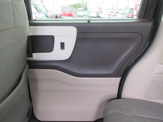 Ｎ－ＢＯＸ Ｇ・Ｌホンダセンシング　ＬＫＡＳ　ブレーキサポート　レーンキープ　標識認識機能　先行車発進警報　オートハイビーム　ＳＤナビ　フルセグＴＶ　バックカメラ　ＥＴＣ　両側電動スライドドア　ＬＥＤオートヘッドライト（43枚目）