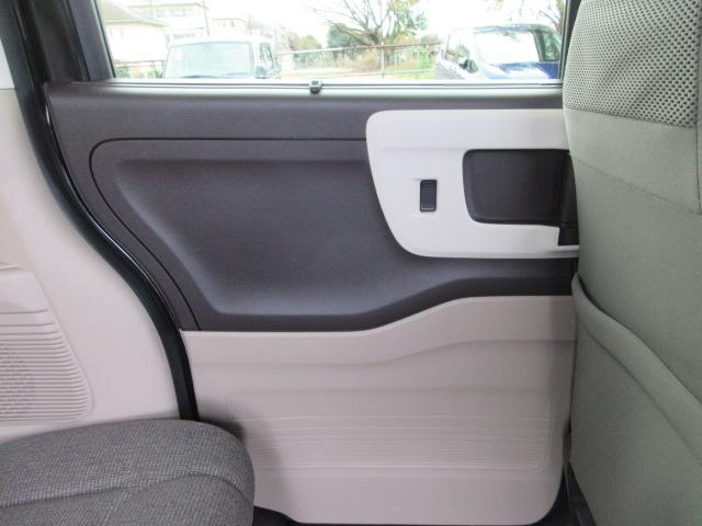 Ｎ－ＢＯＸ Ｇ・Ｌホンダセンシング　ＬＫＡＳ　ブレーキサポート　レーンキープ　標識認識機能　先行車発進警報　オートハイビーム　ＳＤナビ　フルセグＴＶ　バックカメラ　ＥＴＣ　両側電動スライドドア　ＬＥＤオートヘッドライト（50枚目）