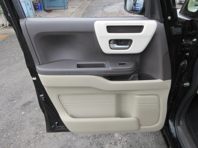 Ｎ－ＢＯＸ Ｇ・Ｌホンダセンシング　ＬＫＡＳ　ブレーキサポート　レーンキープ　標識認識機能　先行車発進警報　オートハイビーム　ＳＤナビ　フルセグＴＶ　バックカメラ　ＥＴＣ　両側電動スライドドア　ＬＥＤオートヘッドライト（57枚目）